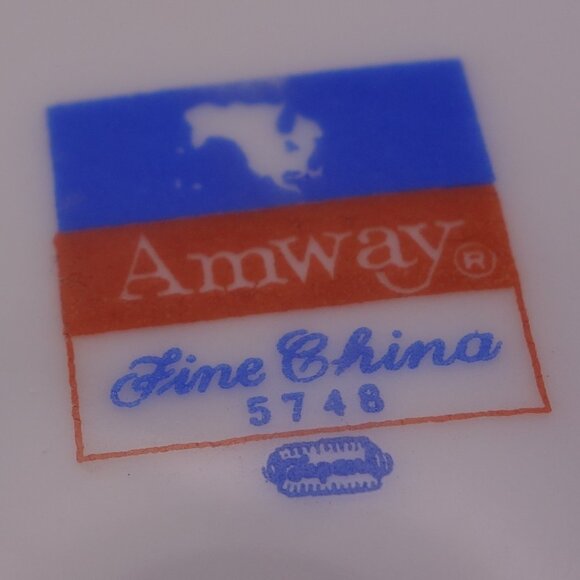 Amway Fine China 5748 Plate - Picture 6 of 9